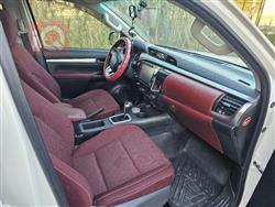 تۆیۆتا هایلۆکس